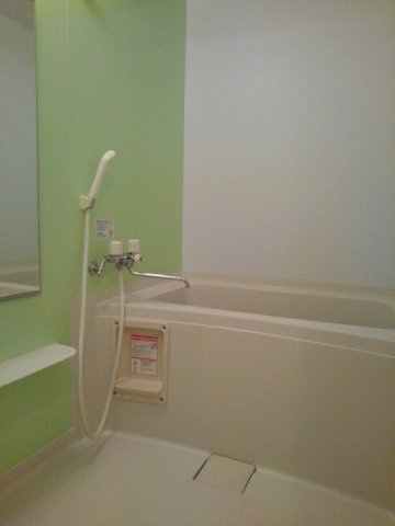 ブルー　ツリー　コートＡの浴室