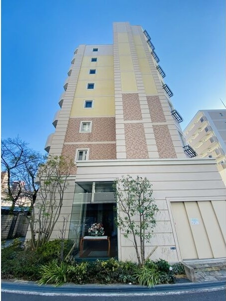 アリビオ江坂垂水町の外観