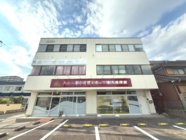 柱 鳥ビル