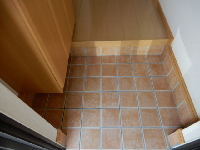 クラッセ弐番館の玄関