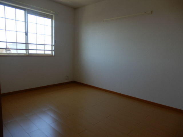 クラッセ弐番館の居間・リビング