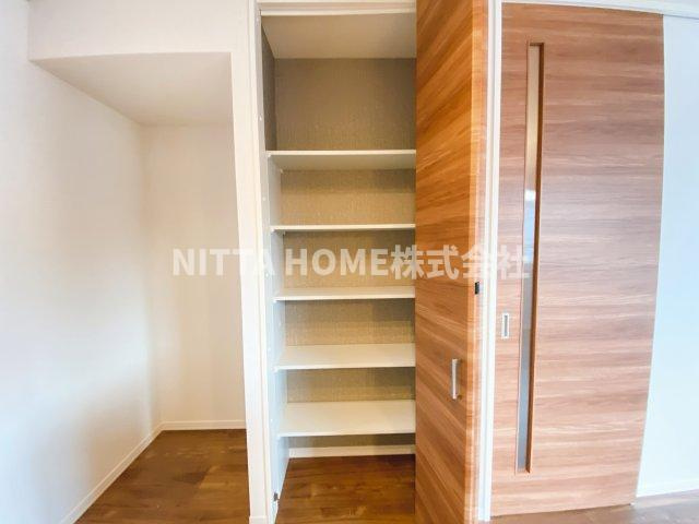 プルニエールの収納|リビングにも便利な収納が付いています(^^♪