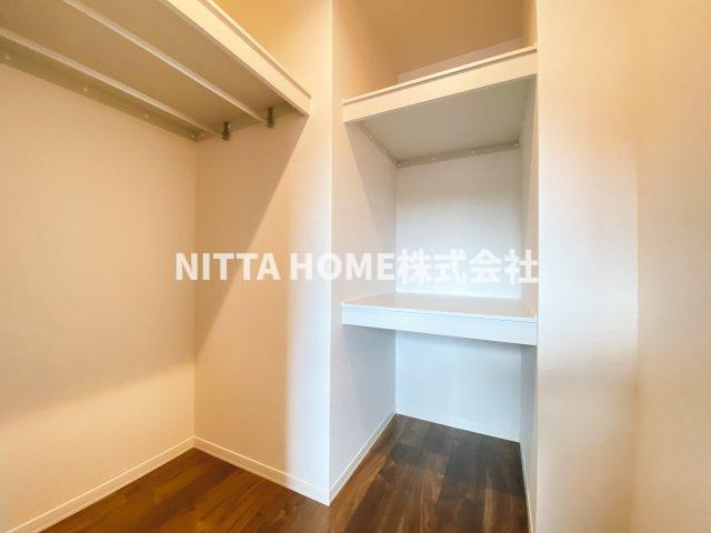 プルニエールの収納|収納豊富なウォークインクローゼット☆