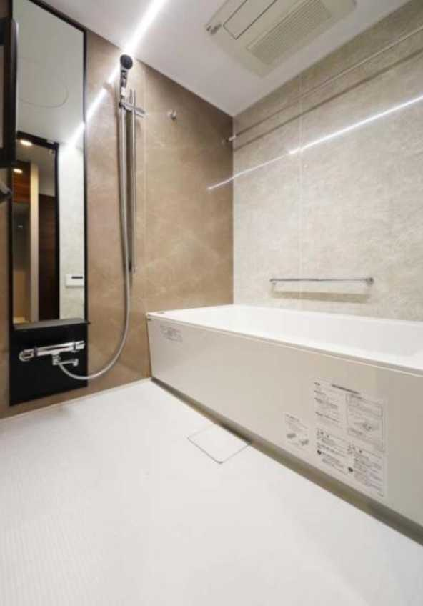 レジデンス桜新町ガーデン　ペット相談　フリーレント　礼金０の浴室