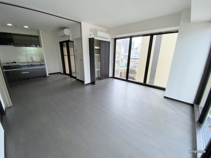 アルグラッドザタワー心斎橋　仲介手数料無料の寝室