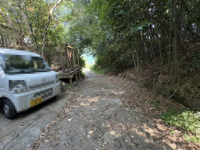 【前面道路含む現地写真】 | 勝浦市市野川　中古戸建