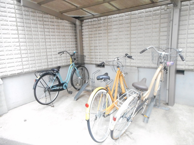 Ｌｅ Ｇｒａｎｄ Ｖｅｒｔ Ｋａｒａｓｕｙａｍａのその他共用部分|★敷地内屋根付きの駐輪場★