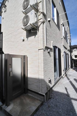 【エントランス】 | ポンデロッサ学芸大学