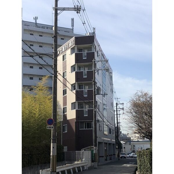 KAMITANI Ⅲ BLDの外観