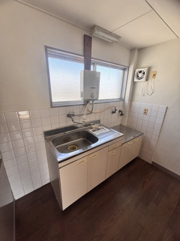 大栄マンションのキッチン