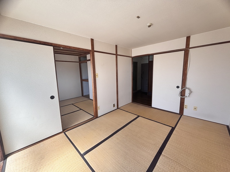 大栄マンションの内装