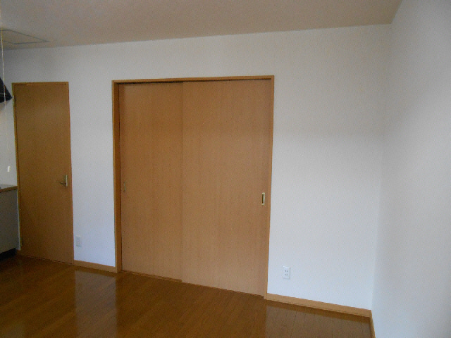 コーポリベラルの居間・リビング