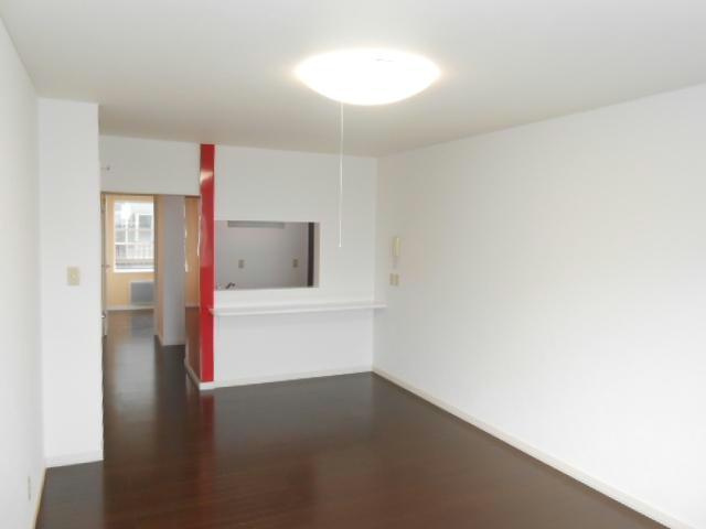 ＲＯＳＳＯ　Ｂ（ﾛｯｿﾋﾞｰ）の居間・リビング