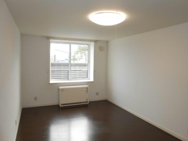 ＲＯＳＳＯ　Ｂ（ﾛｯｿﾋﾞｰ）の居間・リビング