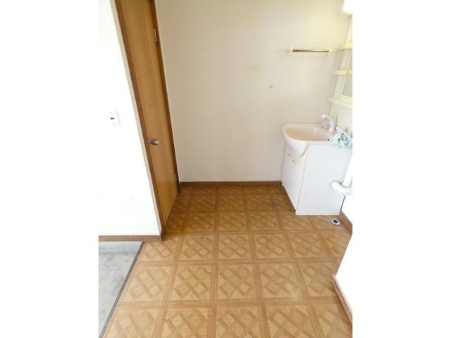 中井ハイツの玄関