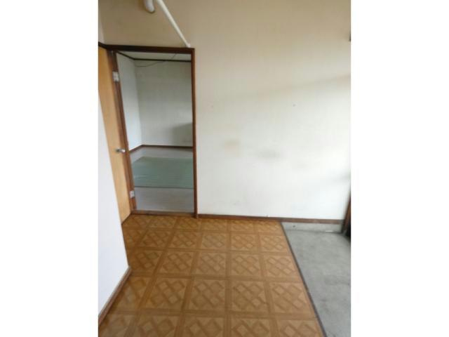 中井ハイツの玄関