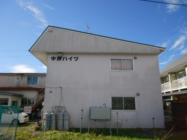 中井ハイツの外観