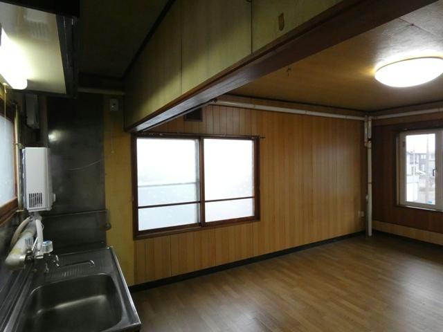 カネサマンションの居間・リビング