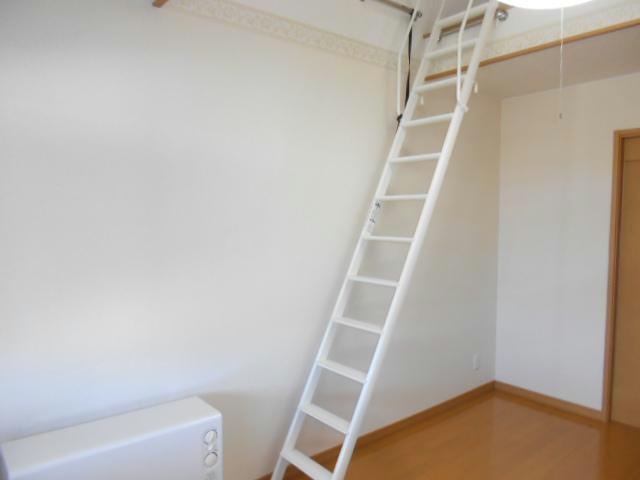 エステートｉｎラミネールの居間・リビング