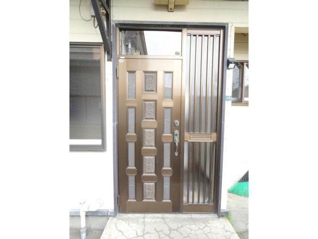 コーポ紬の玄関