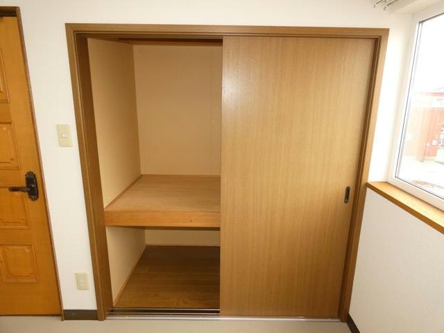 東宝ハイツの収納