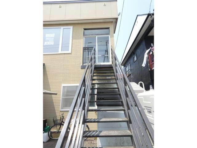 東宝ハイツのエントランス
