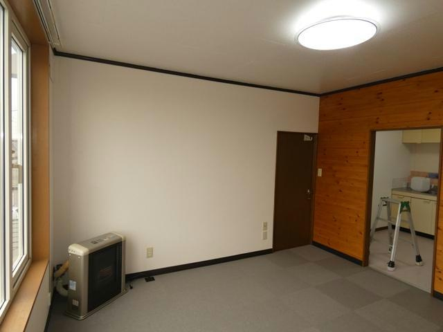 東宝ハイツの居間・リビング