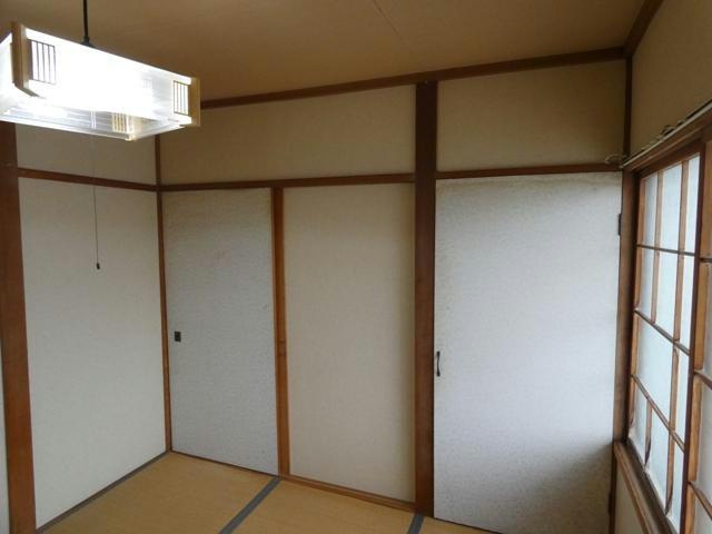 松田マンションの居間・リビング