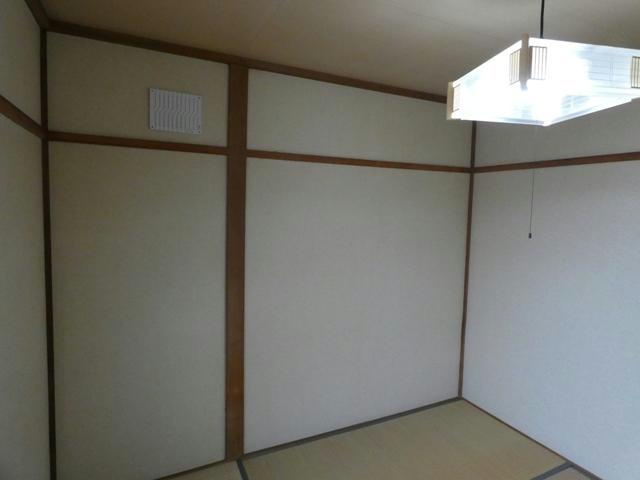 松田マンションの居間・リビング