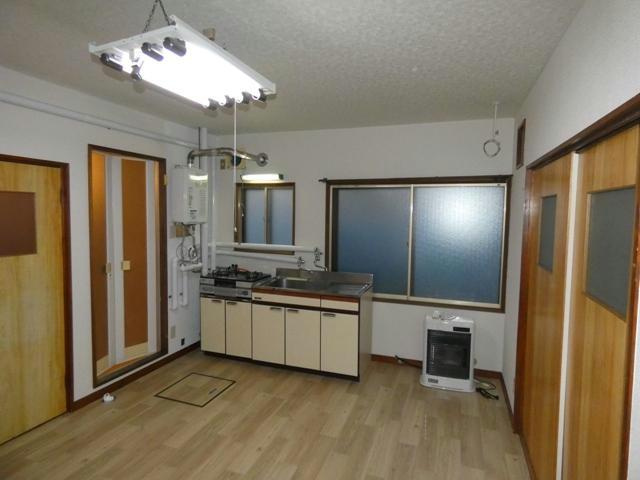 富士見東棟の居間・リビング