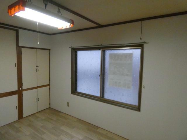 富士見西棟の洋室