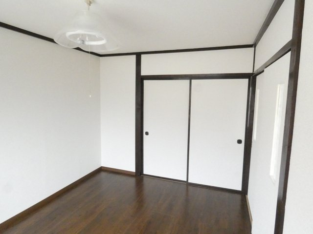 中岡マンション（鳥取北９）の洋室