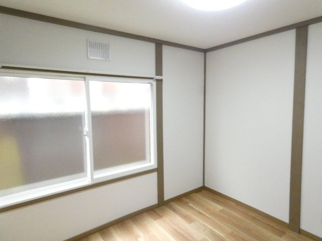 中岡マンション（鳥取北９）の洋室