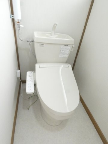 中岡マンション（鳥取北９）のトイレ