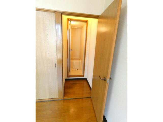 コーポレーションさとみの洗面所