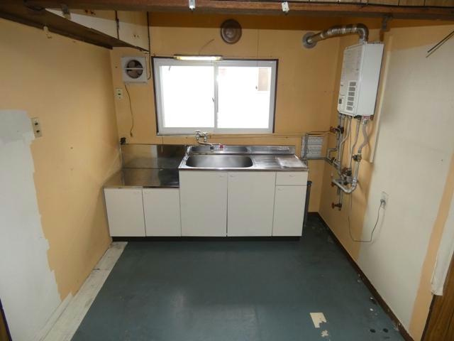万年青マンションのキッチン