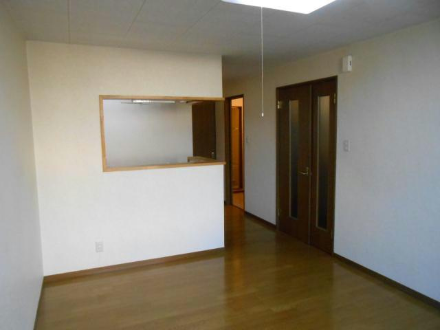 フラワーマンションⅤの居間・リビング