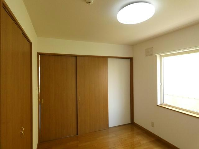 ハイツエミールⅠの居間・リビング