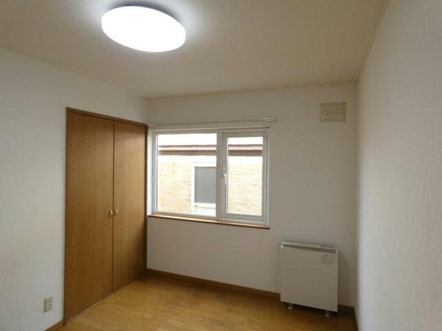 ハイツエミールⅠの居間・リビング