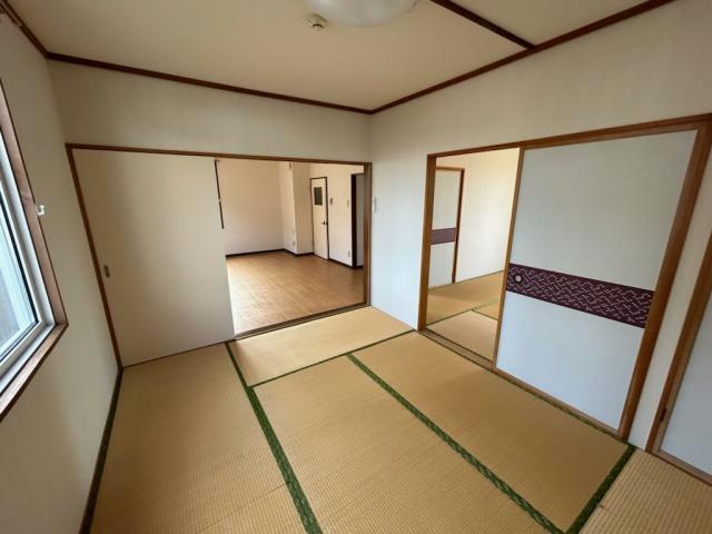 パレーシャル昭和の居間・リビング