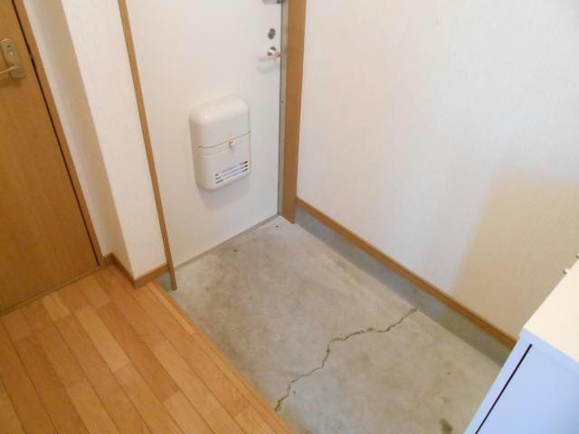 アヴァンツァーレ昭和の玄関