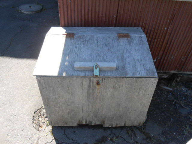 ハウスニクスの周辺