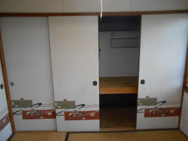 ハウスニクスの収納