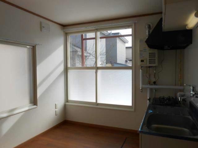 フラワーハイツ(星が浦大通）の居間・リビング