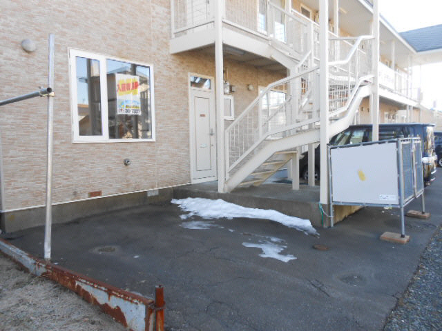 メゾンドセリジェールの駐車場