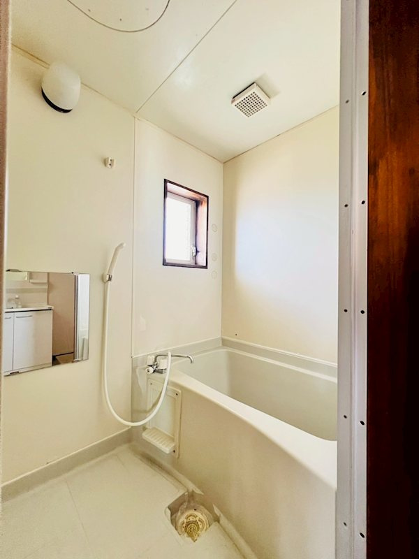 メゾンドフィオーレの浴室