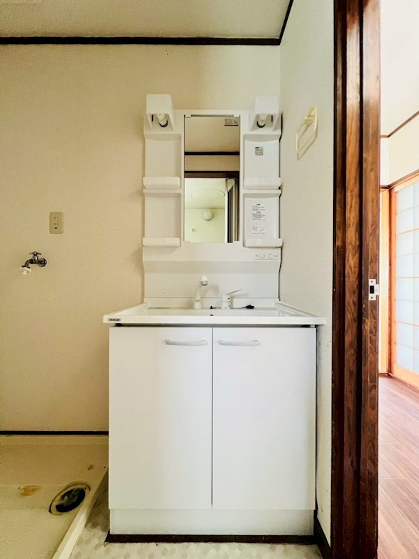 メゾンドフィオーレの独立洗面台