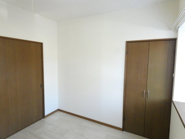 コーポ文苑の洋室