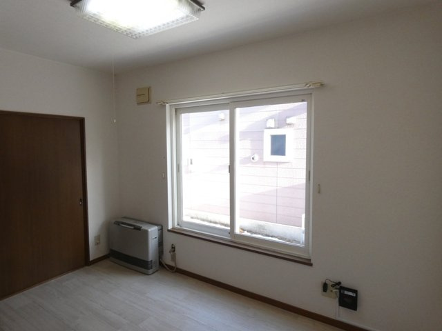 コーポ文苑の居間・リビング