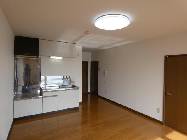 メゾンフローラの居間・リビング